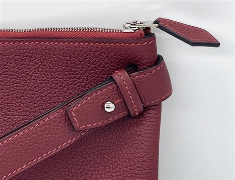 hermes cabavertige|Hermès Togo Cabavertige 24 Pouch .